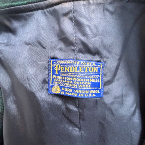 Pendleton Mens Virgin Wool Plaid Vest Green Black Button Front V-Neck Casual - Picture 3 of 8